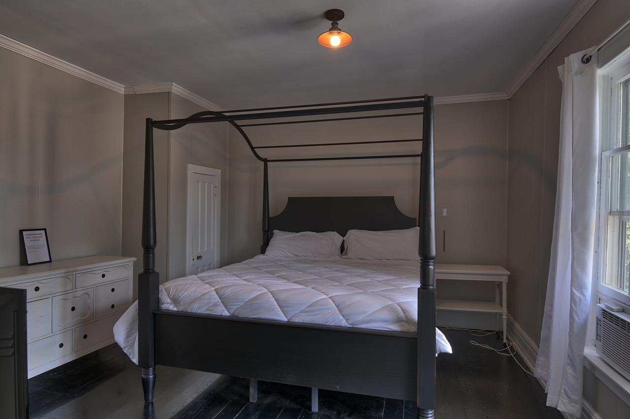 Bed and Breakfast Charlevoix House Esterno foto