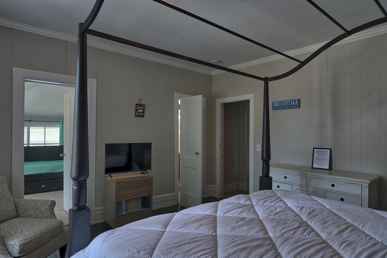 Bed and Breakfast Charlevoix House Esterno foto