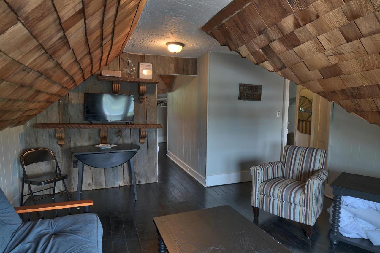 Bed and Breakfast Charlevoix House Esterno foto